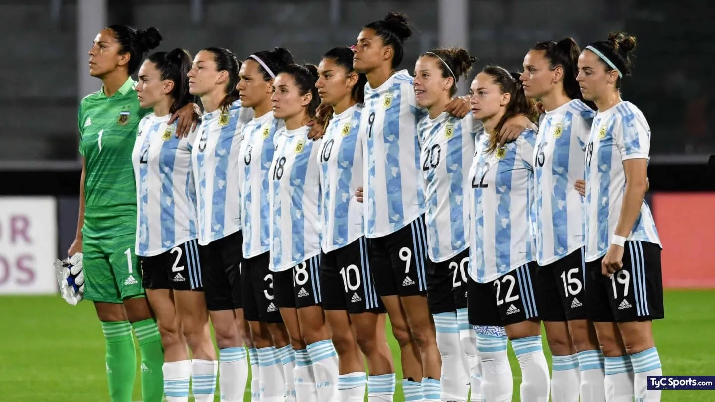 El plantel de la Selección Argentina Femenina formado antes del partido